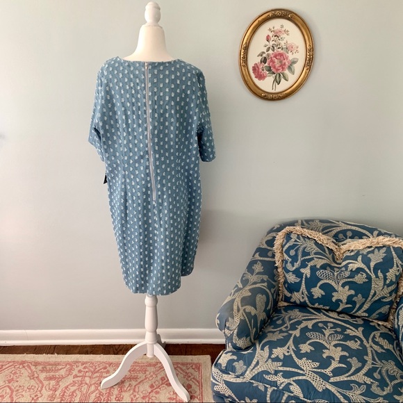 ELOQUII Textured Denim Dress - Picture 7 of 12